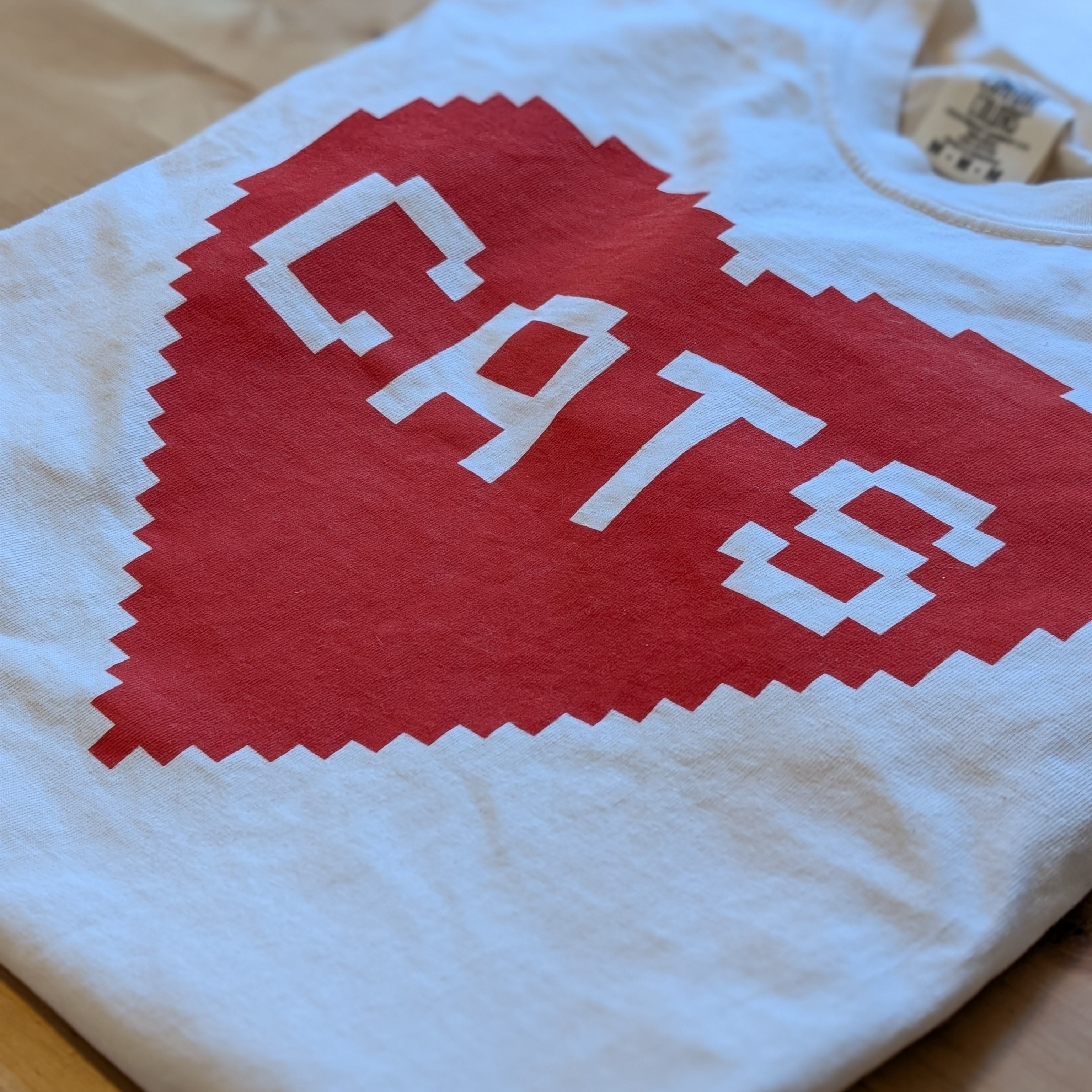 Pixel Heart Cats T-Shirt Men Tshirts Xenotees