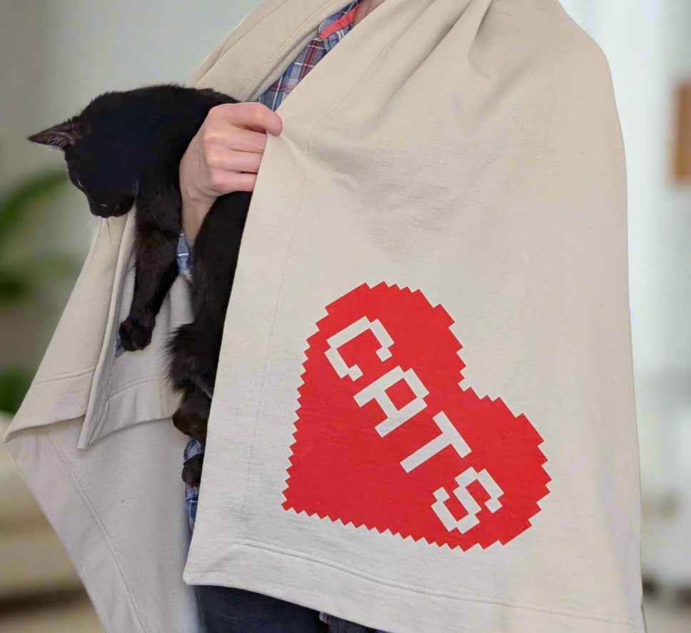 Geeky Cat Lover 8-Bit Gamer Heart Throw Blanket Blanket Xenotees