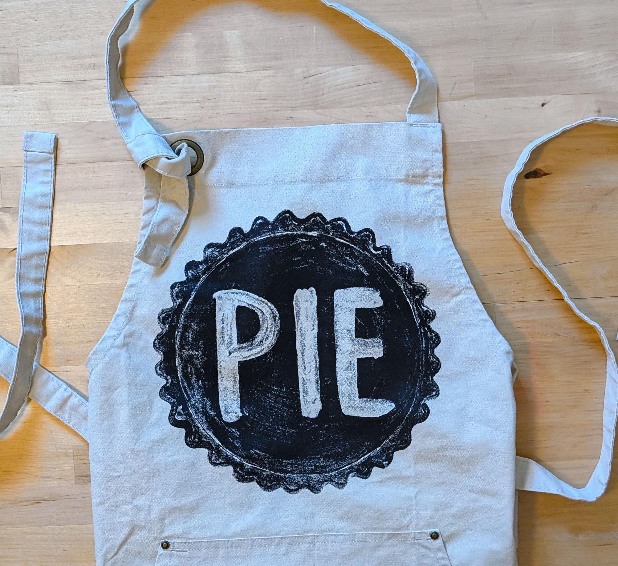 Pie Lover's Cotton Canvas Apron with Pockets Apron Xenotees