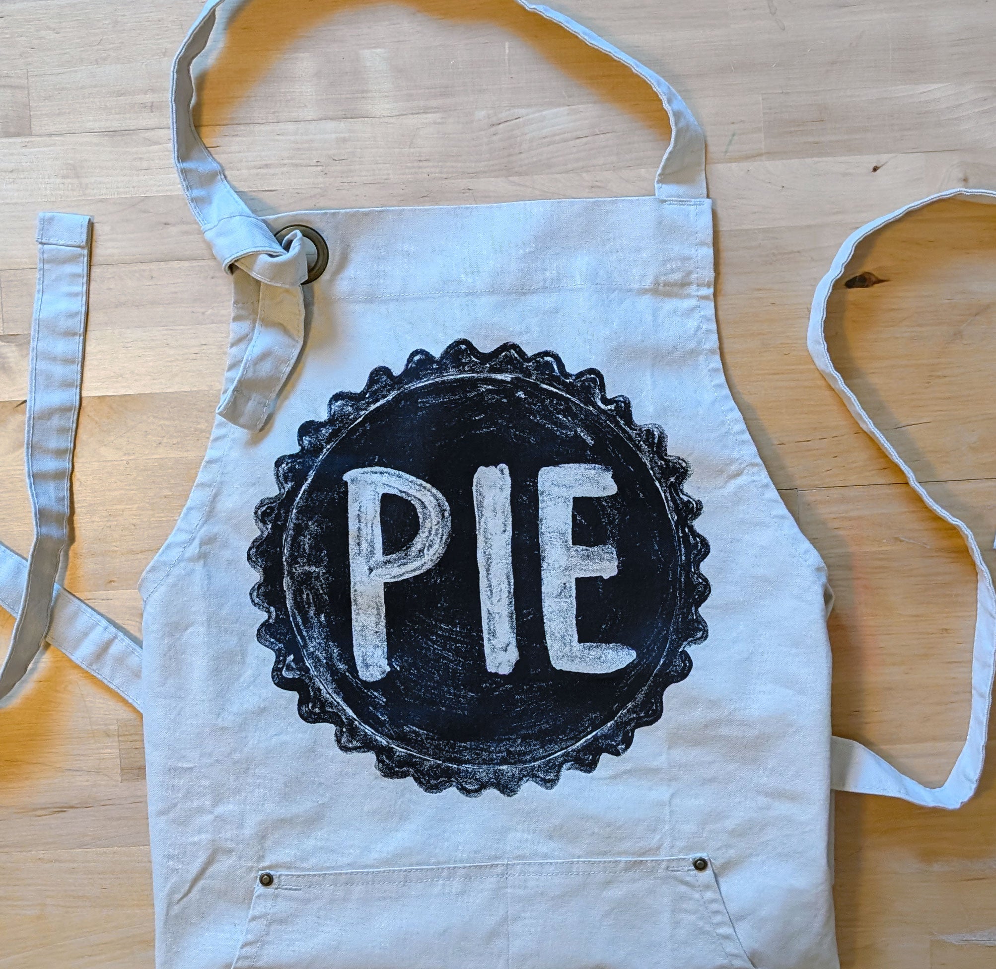 Pie Lover's Cotton Canvas Apron with Pockets Apron Xenotees