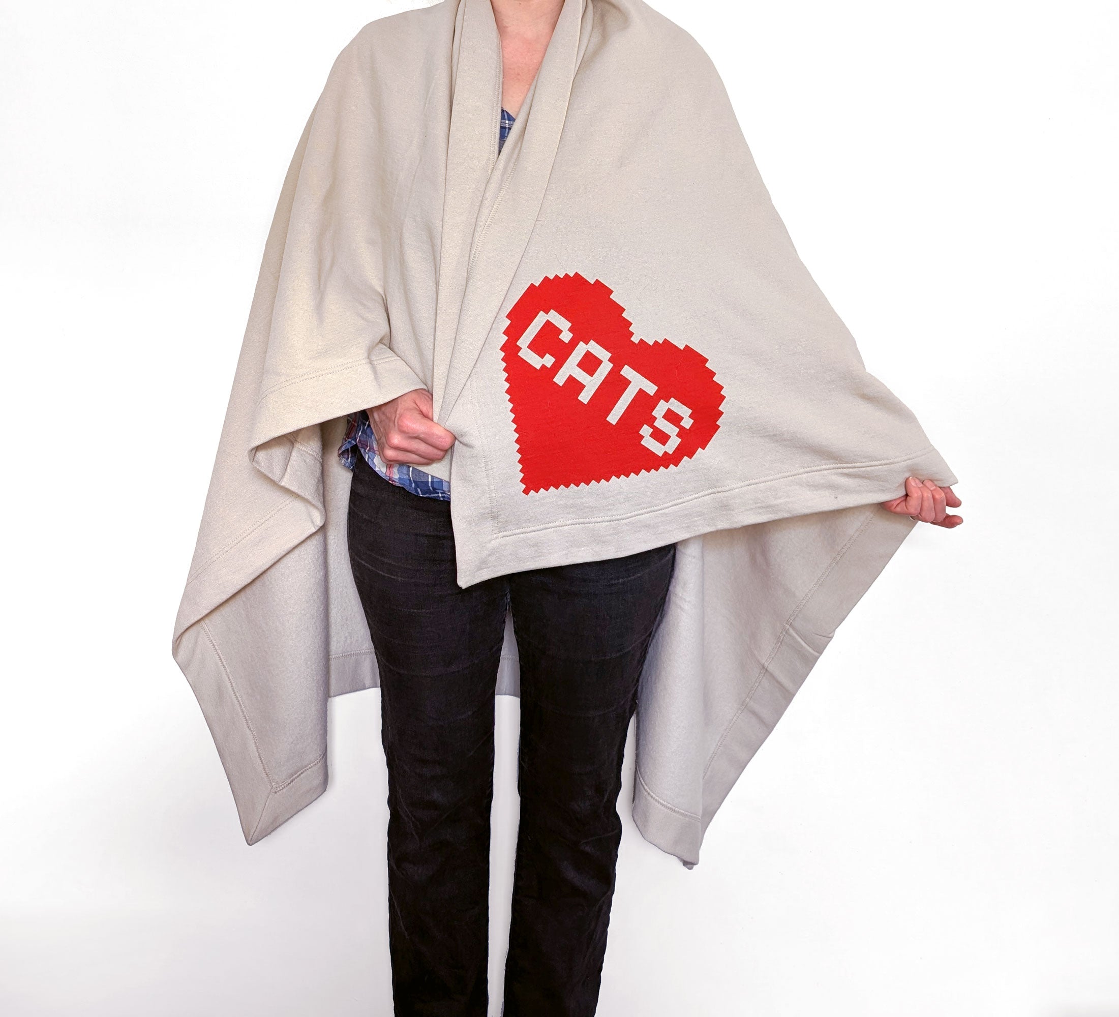 Geeky Cat Lover 8-Bit Gaming Heart Throw Blanket for Feline Parents