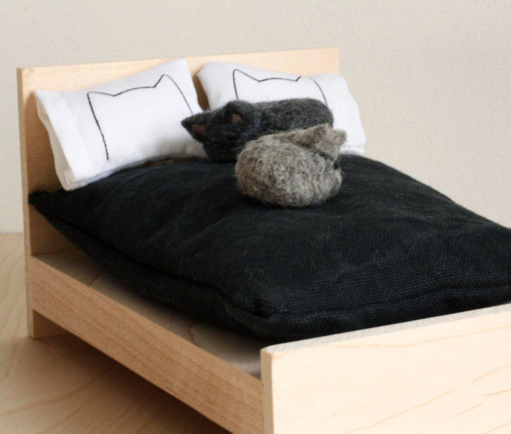 Miniature Dollhouse Cat Bed Pillows by Xenotees