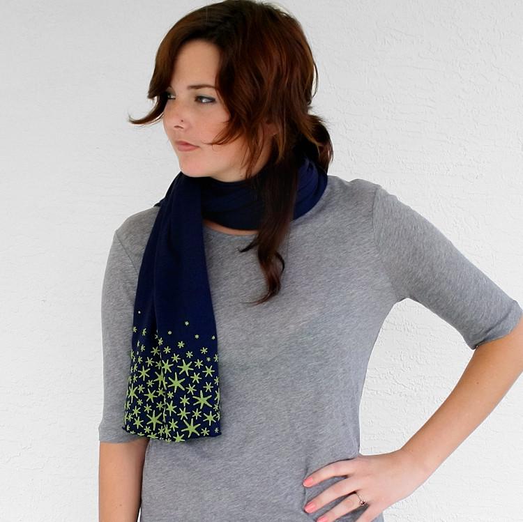 Japanese Star Moss Scarf by Xenotees